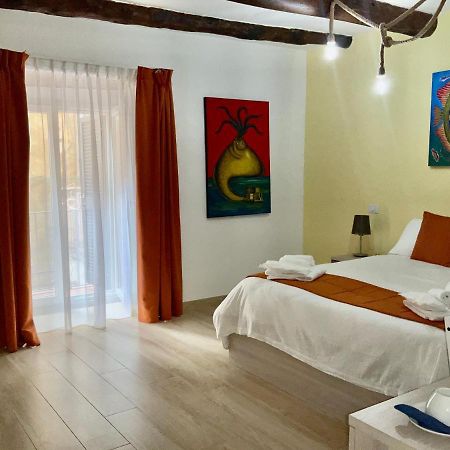 'A Room De' Scugnizzi Neapel Exteriör bild
