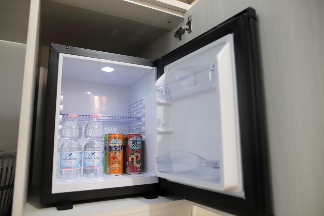 'A Room De' Scugnizzi Neapel Exteriör bild