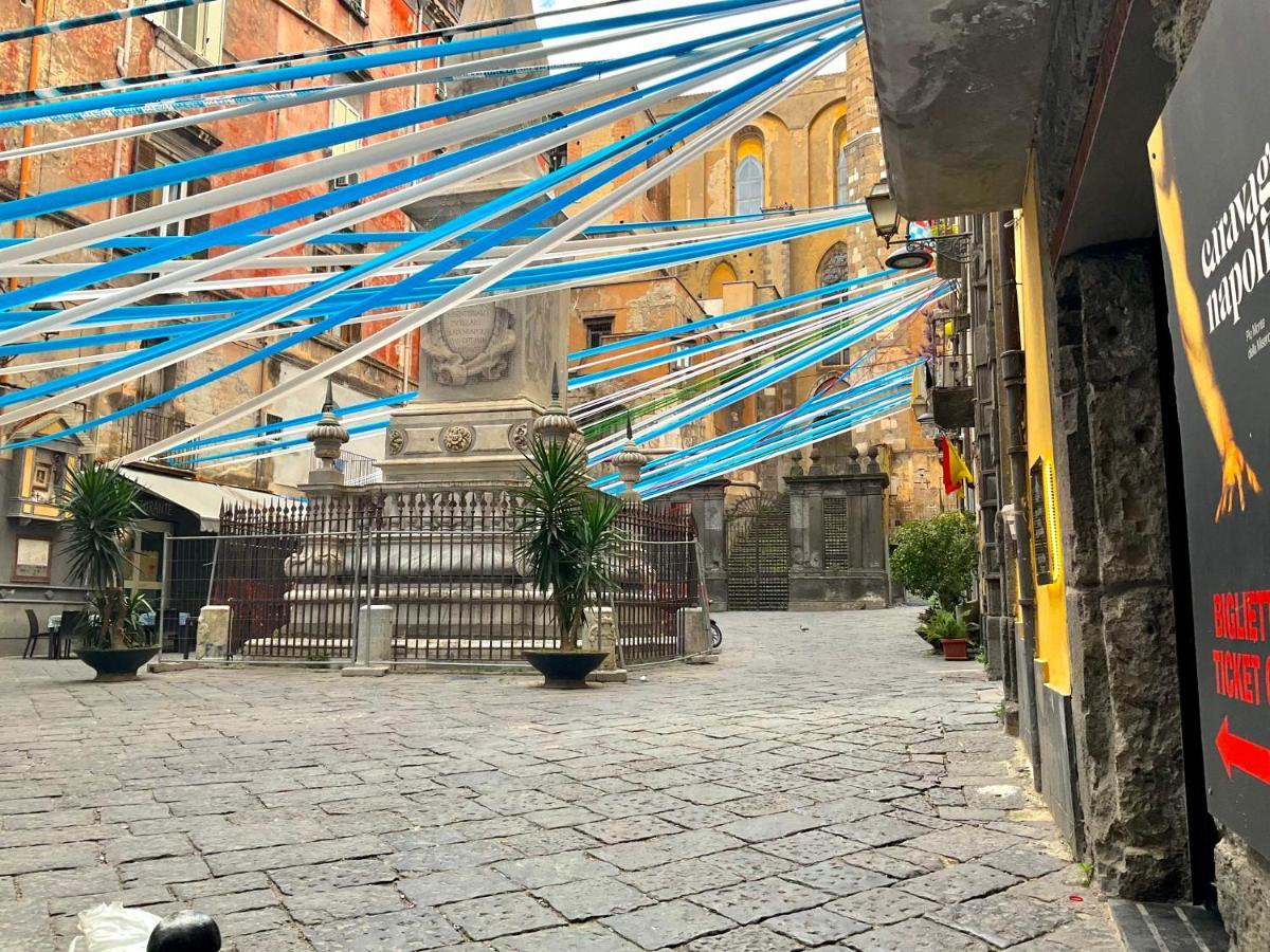 'A Room De' Scugnizzi Neapel Exteriör bild