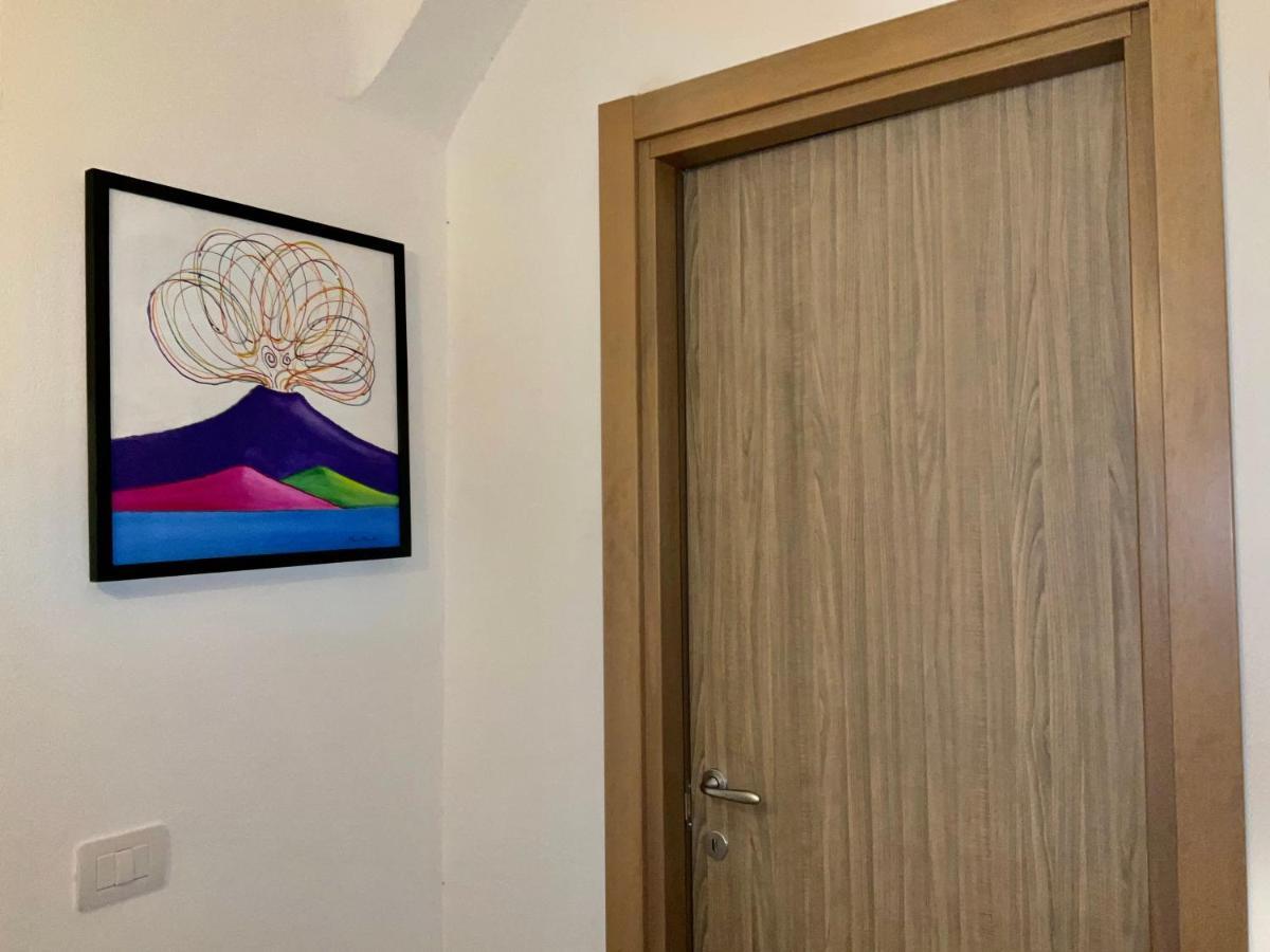 'A Room De' Scugnizzi Neapel Exteriör bild