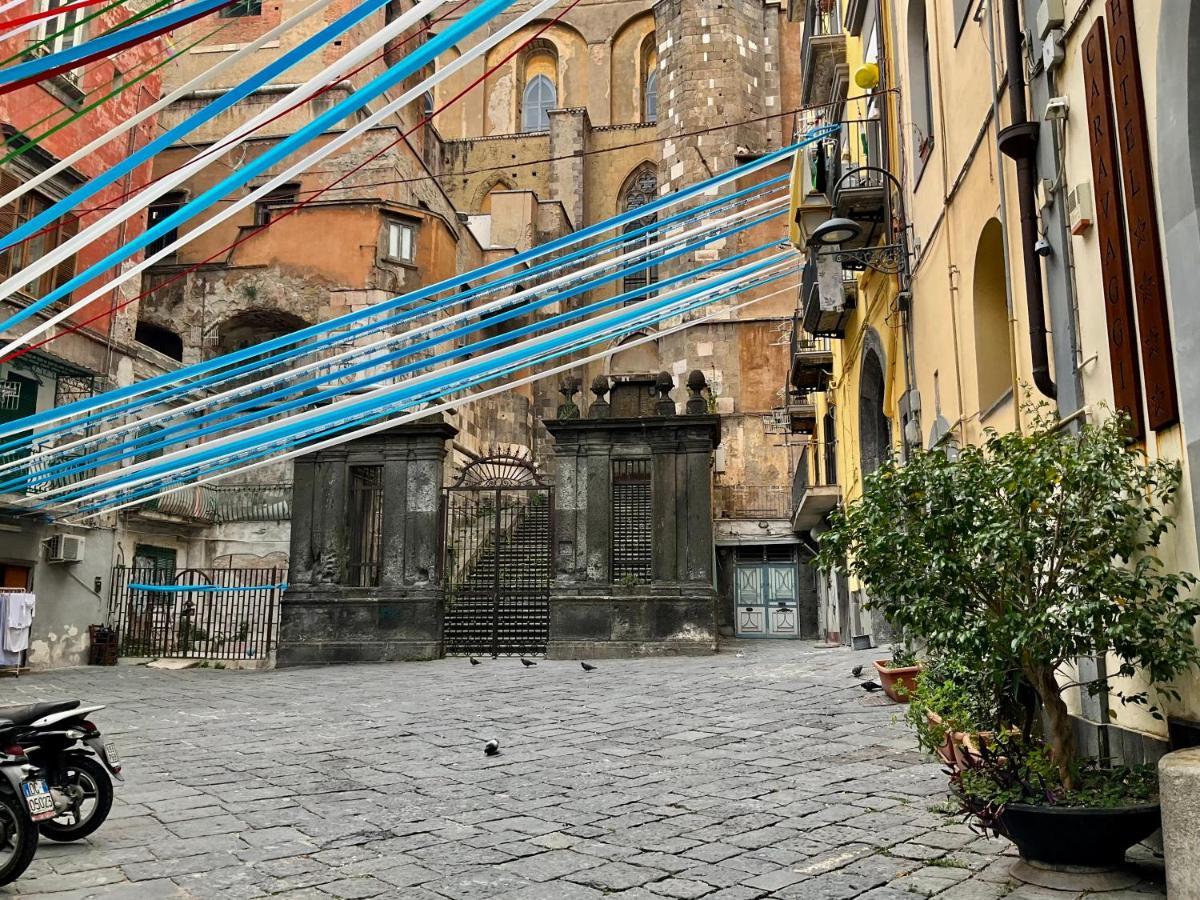 'A Room De' Scugnizzi Neapel Exteriör bild