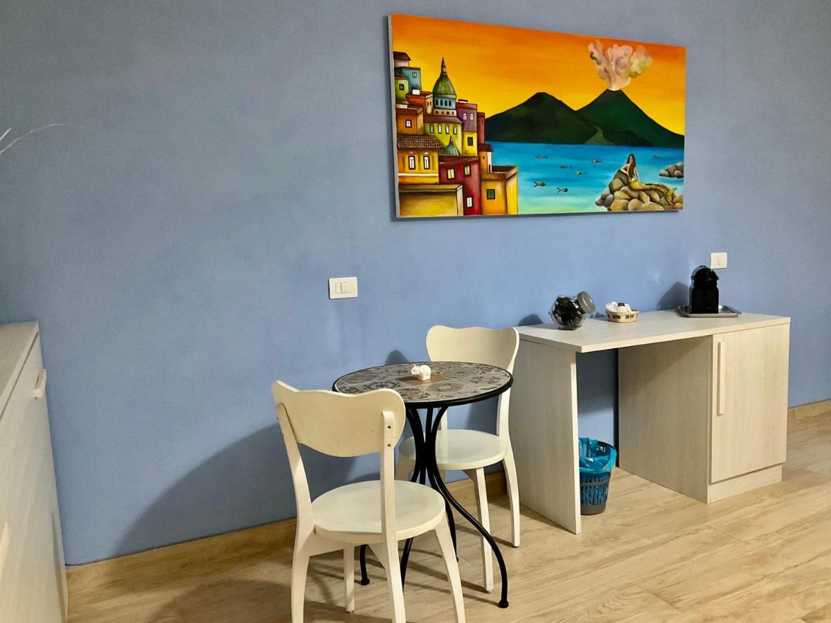 'A Room De' Scugnizzi Neapel Exteriör bild