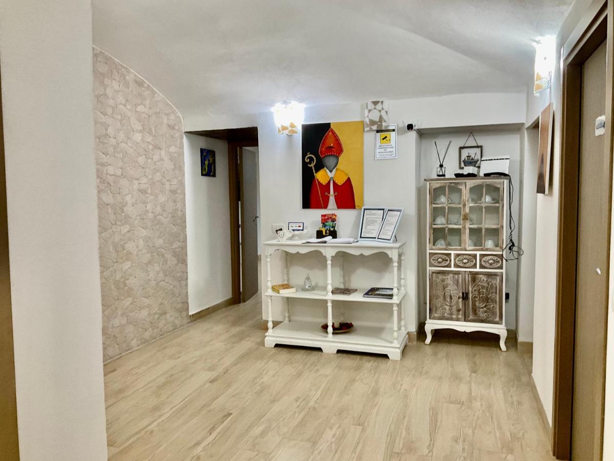 'A Room De' Scugnizzi Neapel Exteriör bild