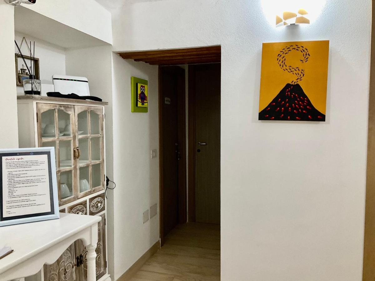 'A Room De' Scugnizzi Neapel Exteriör bild