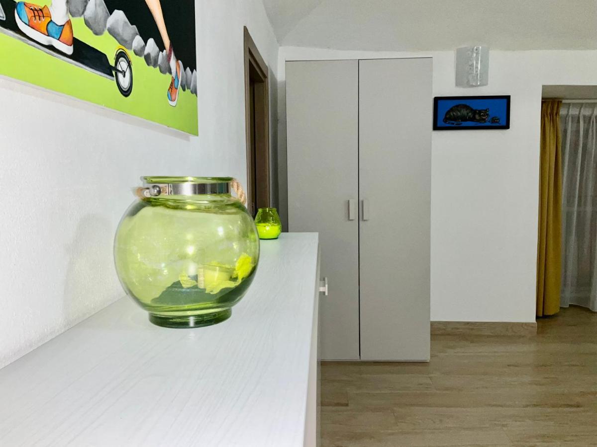 'A Room De' Scugnizzi Neapel Exteriör bild
